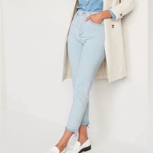 🟠NWT OLD NAVY Extra High Waisted “Button Fly” Sky-High Jeans in Light Wash Sz 12